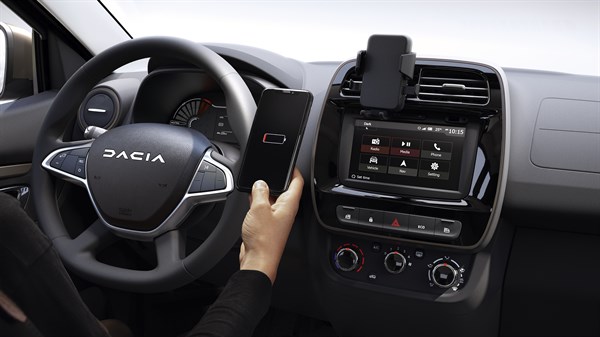 Nouvelle Dacia Spring  organisateur de console et porte-gobelet 